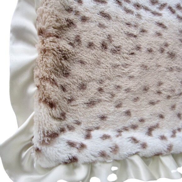 Max Daniel Baby Blanket Plush Brown Cream Snow Lynx Print Satin Ruffle USA MADE - Picture 5 of 7